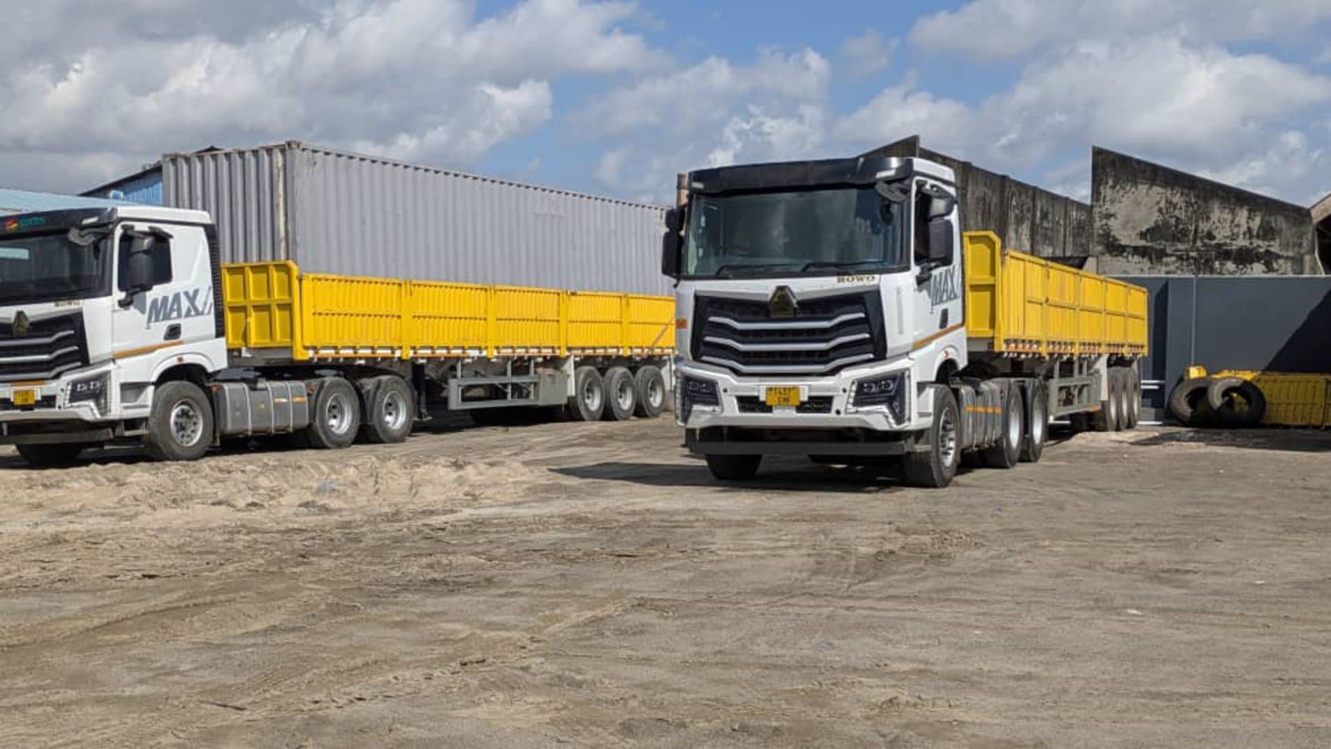 Roomy logistics fleet for chemical distribution
